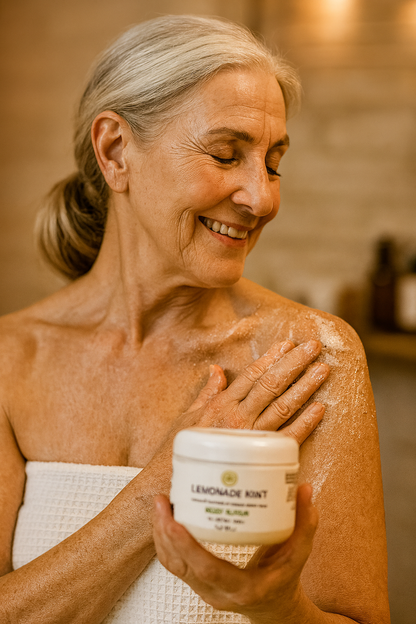 Lemonade Mint Exfoliating Foaming Scrub with Turbinado Sugar & Black Soap